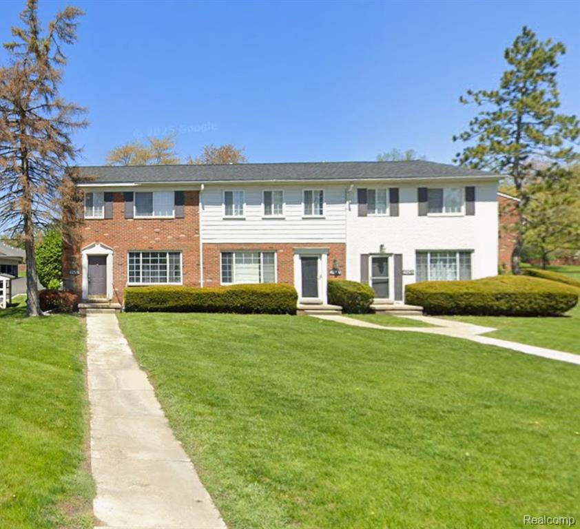 433 Fox Hills Drive Drive S, Bloomfield Hills, MI 48304 — front exterior
