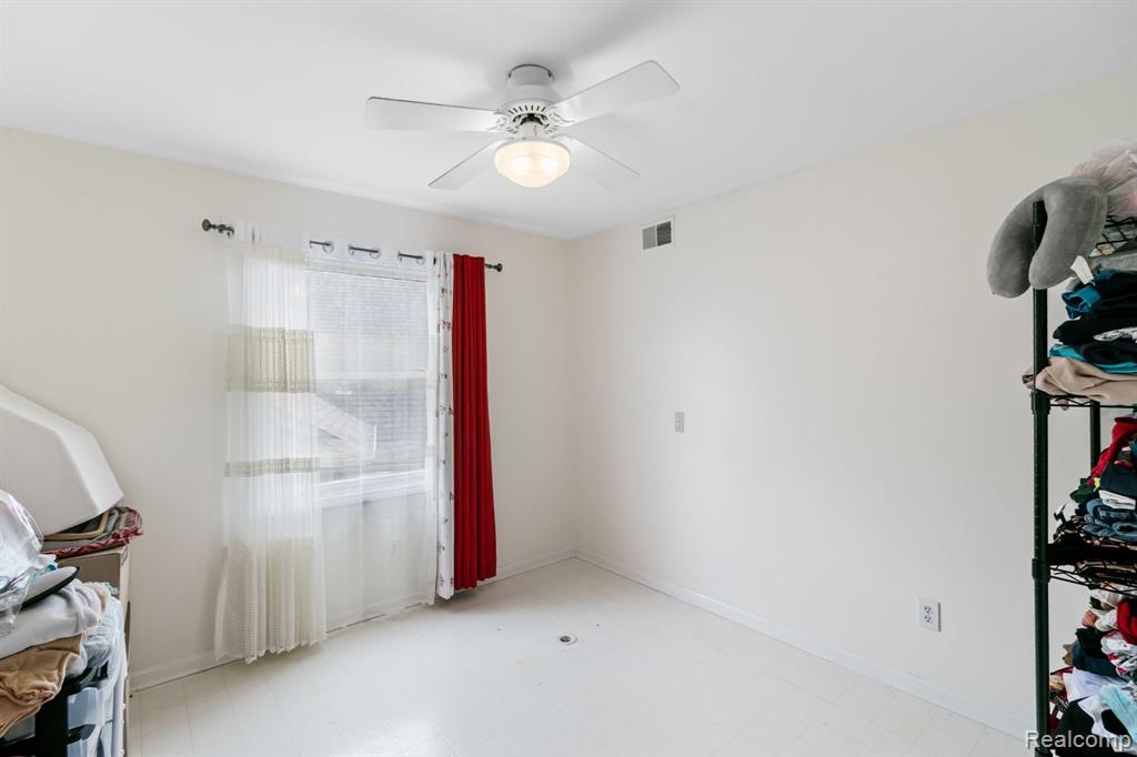 43552 INGLENOOK CT, Sterling Heights, MI 48314 — Photo 26