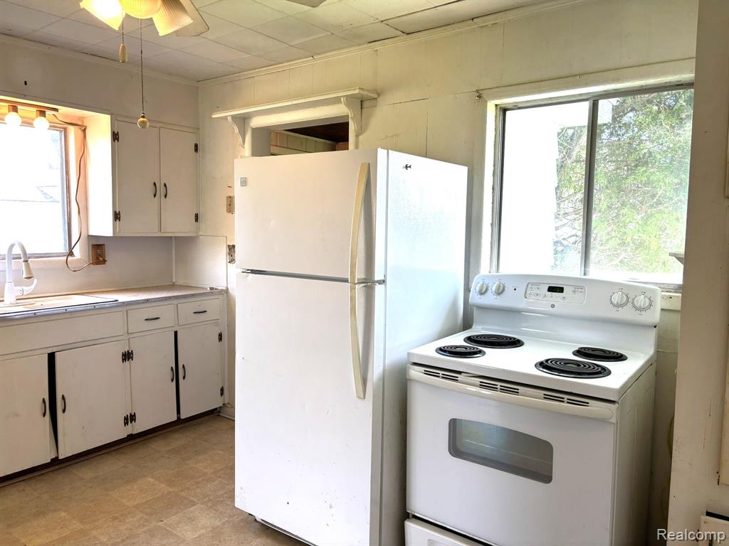 4490 Peppermill Road, Attica, MI 48412 — Photo 5
