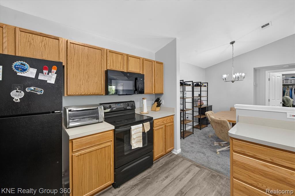 4077 Berkeley Avenue, Canton, MI 48188 — Photo 14