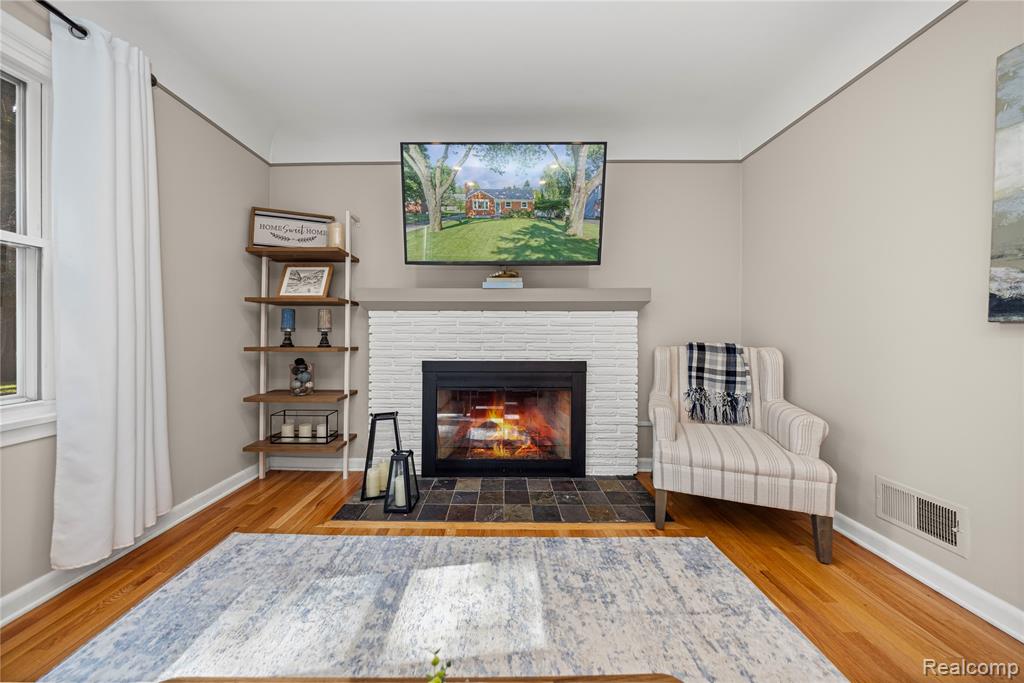 9082 Ball Street, Plymouth, MI 48170 — Photo 8