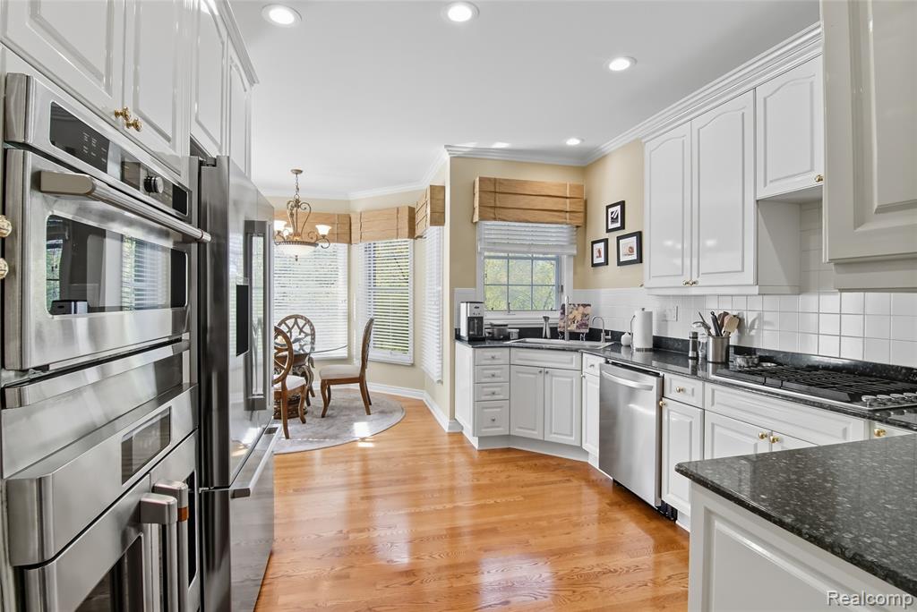 2879 Hastings Court, Oakland, MI 48306 — Photo 11