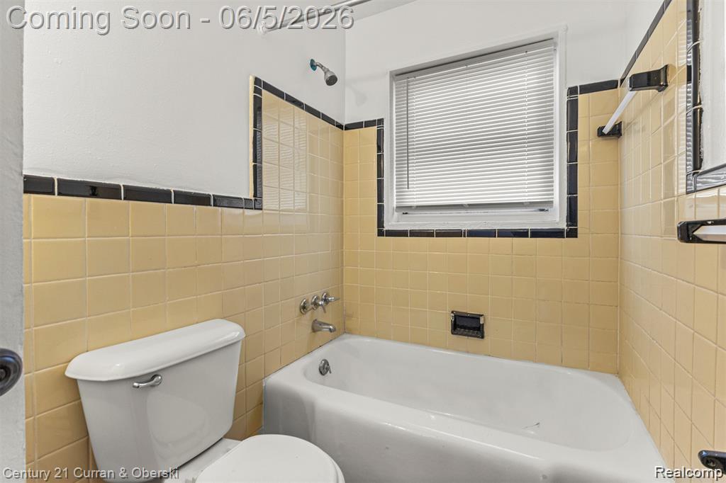 2255 Webb Street, Detroit, MI 48206 — Photo 10