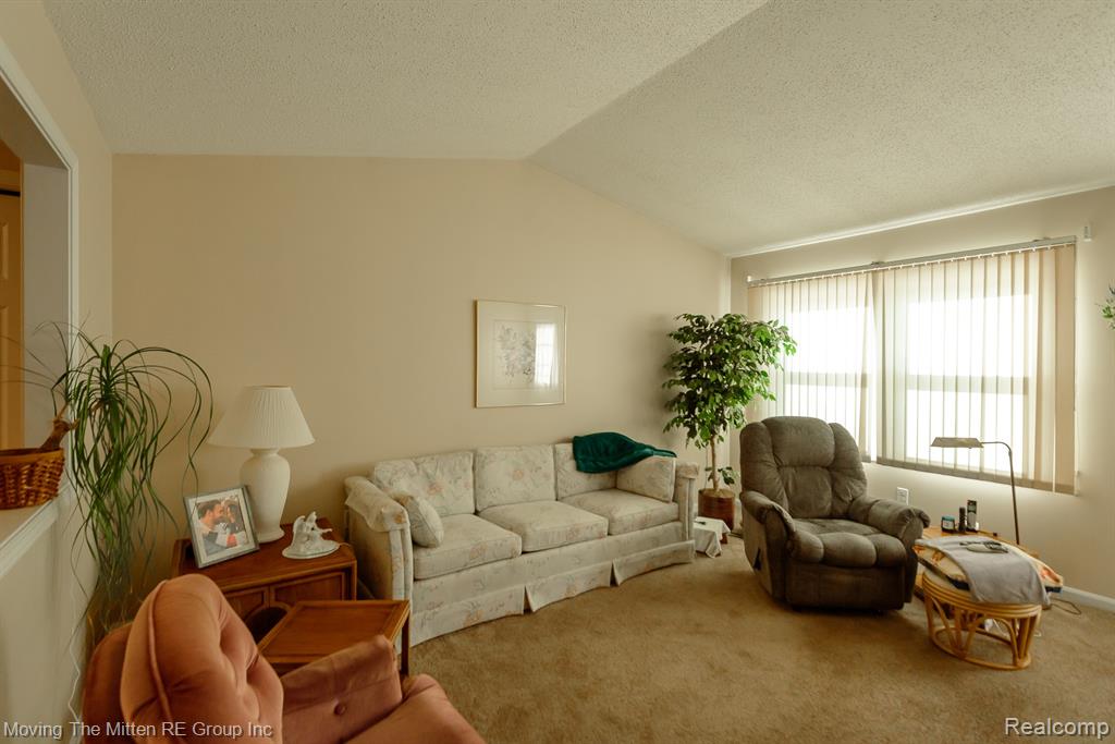446 Stonehaven Court, 14, Milan, MI 48160 — Photo 3