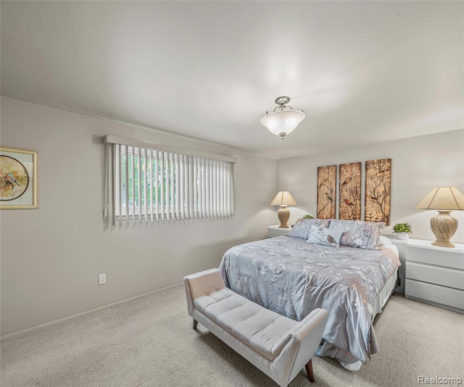 42736 BOULDEN Court, Canton, MI 48187 — Photo 57