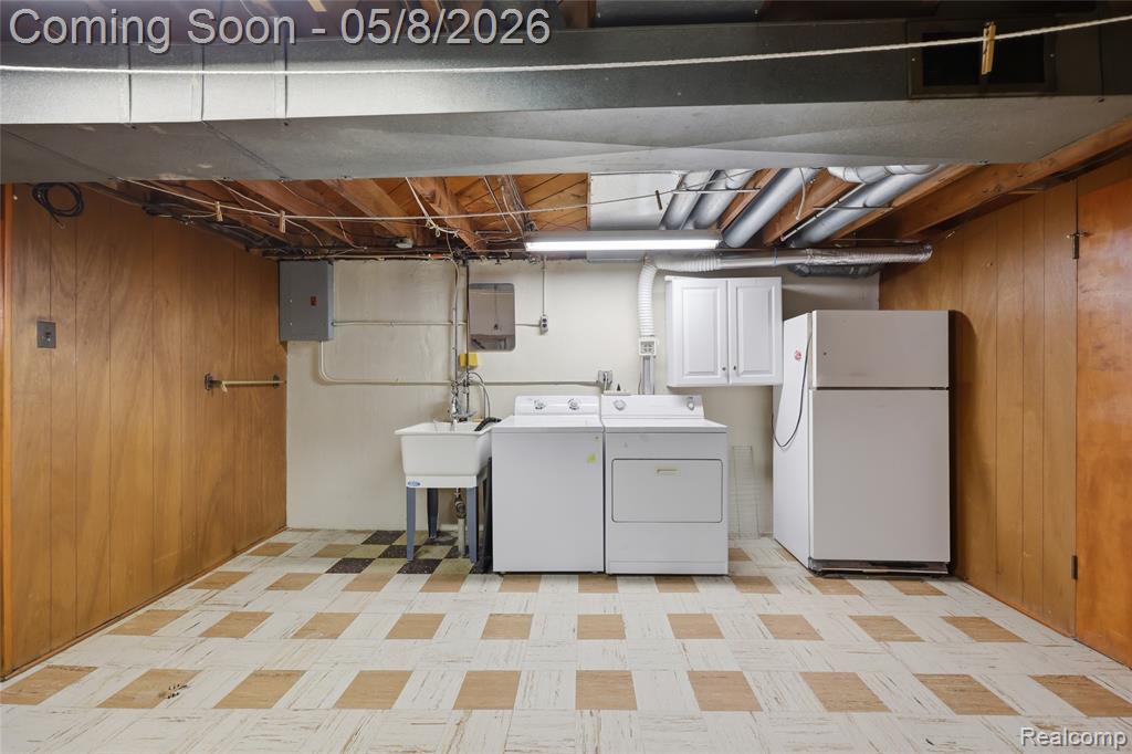 33226 Vista Way, Fraser, MI 48026 — Photo 24