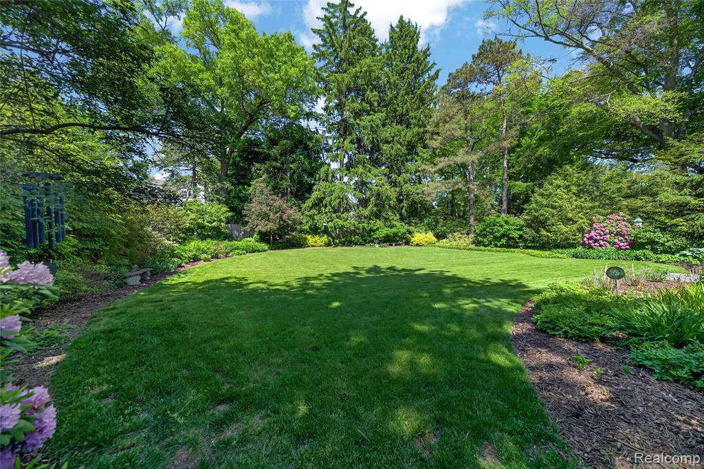66 Oxford Road, Grosse Pointe, MI 48236 — Photo 42