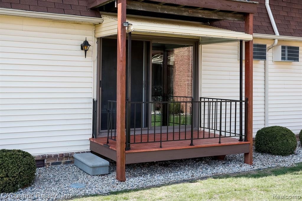 1900 River Road, E 2, Marysville, MI 48040 — Photo 25