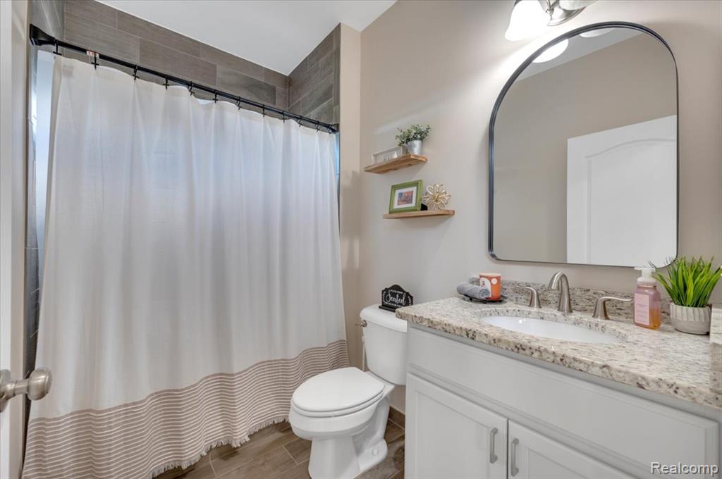496 Overlook Drive, Oxford, MI 48371 — Photo 20