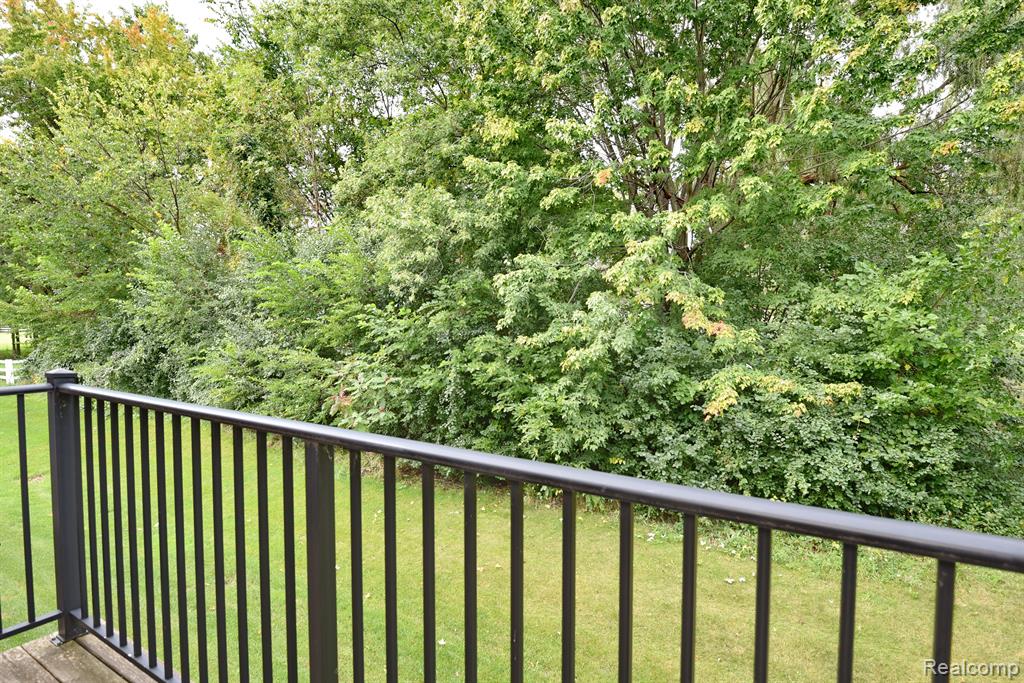 751 PAINT CREEK Drive, Troy, MI 48085 — Photo 5
