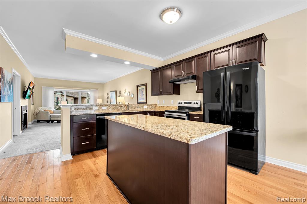 259 VICTORIA Drive, Dexter, MI 48130 — Photo 5