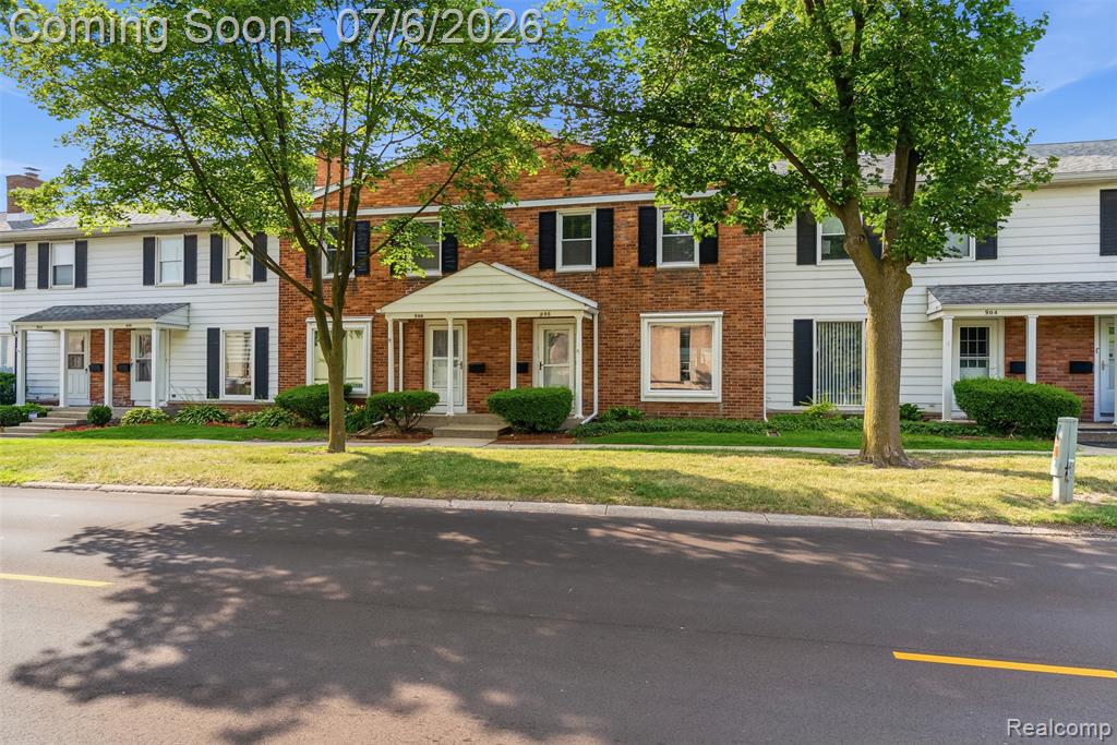 906 E Kearsley Street, Flint, MI 48503 — Photo 2