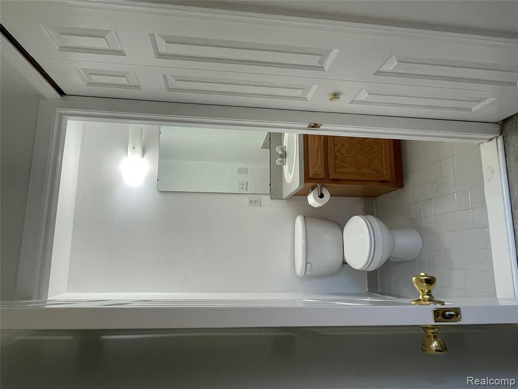 5560 Seabreeze Lane, Sterling Heights, MI 48310 — Photo 25