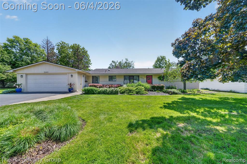 7117 Ward Eagle Drive, West Bloomfield, MI — Photo 4