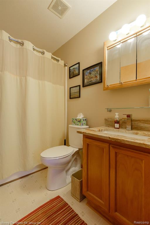 45912 PURPLE SAGE, Belleville, MI 48111 — Photo 15