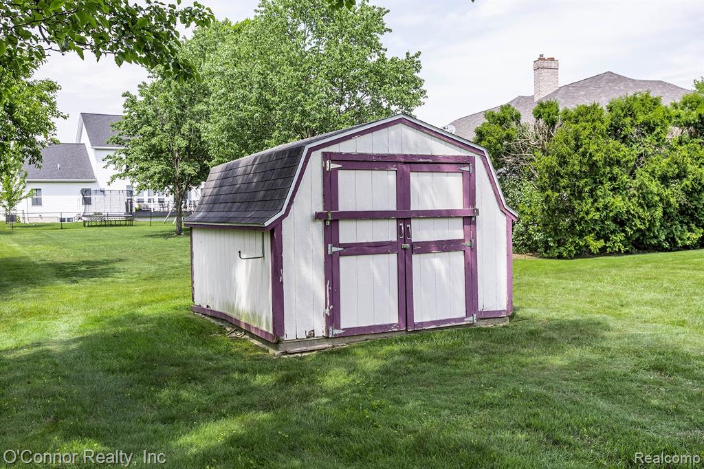 474 Colorado Avenue, Marysville, MI 48040 — Photo 40