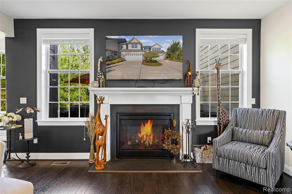 42868 Cardinal Way, Novi, MI — Photo 16
