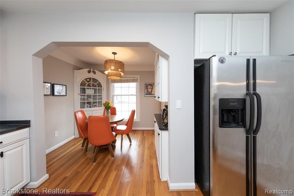 2156 Cambridge, Berkley, MI 48072 — Photo 20