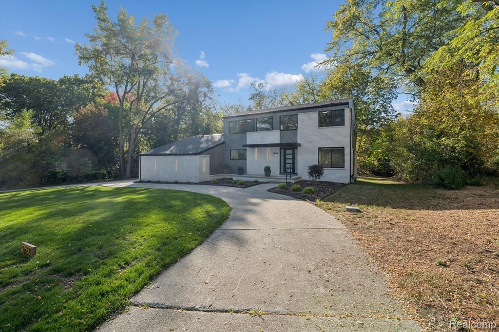 3668 Bayou Drive, West Bloomfield, MI 48323 — Photo 3