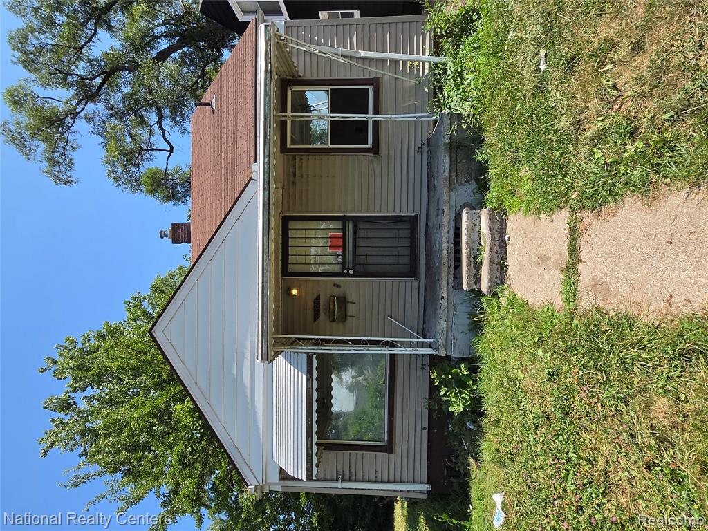 9344 Sussex Street, Detroit, MI 48228