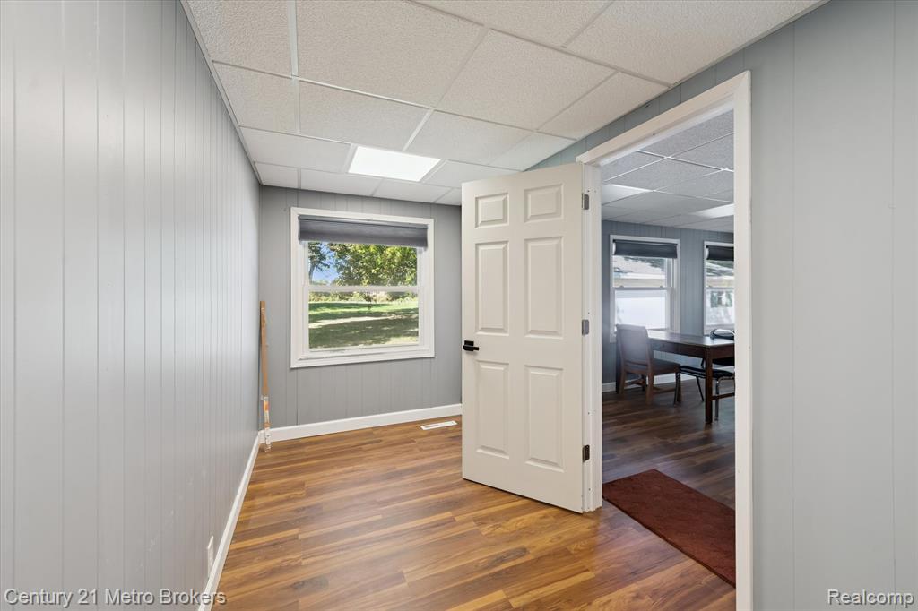 4460 Torrey Road, Flint, MI 48507 — Photo 23
