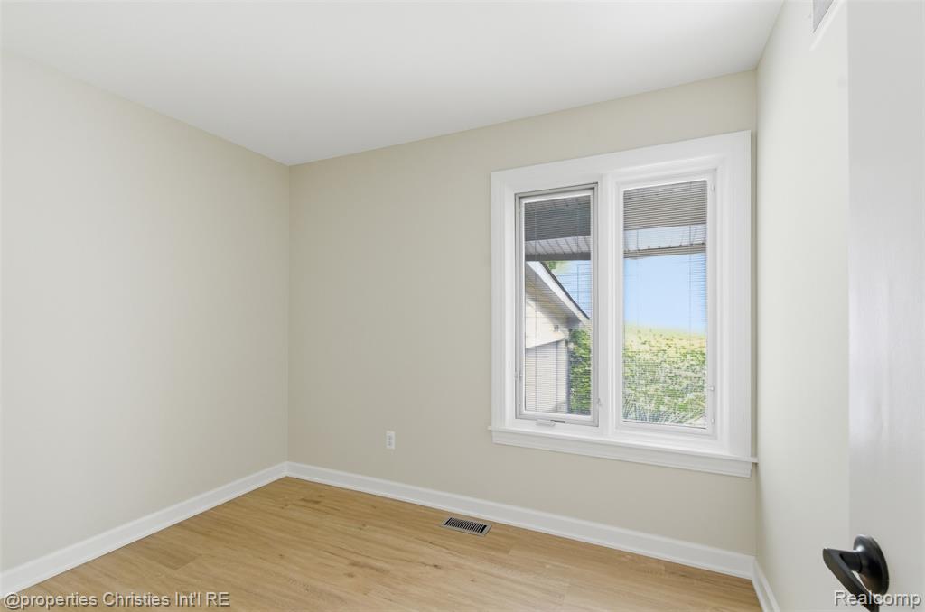 2629 Coral Drive, Troy, MI 48085 — Photo 11