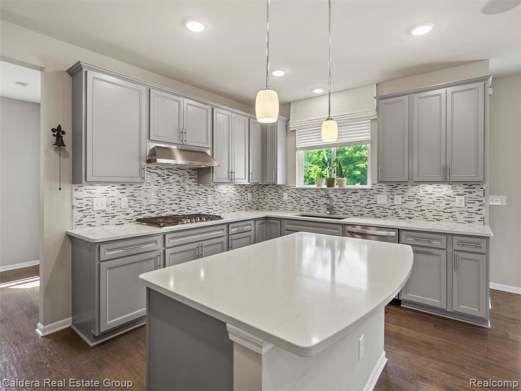 4132 Walcott Drive, Lake Orion, MI — Photo 13