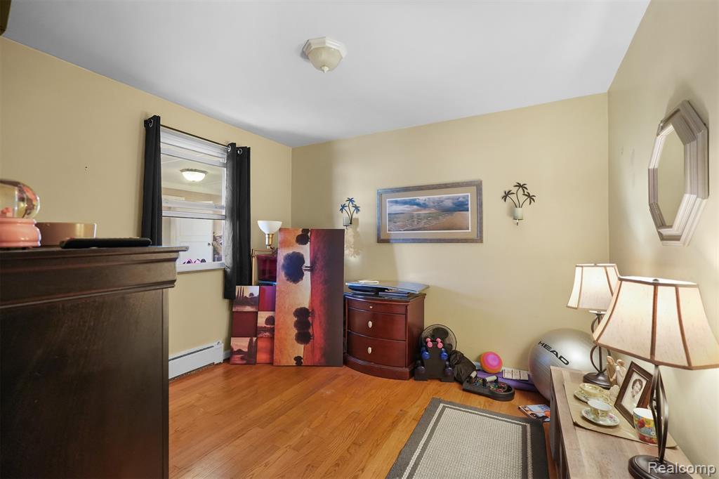 47978 Jefferson Avenue, Chesterfield, MI 48047 — Photo 23