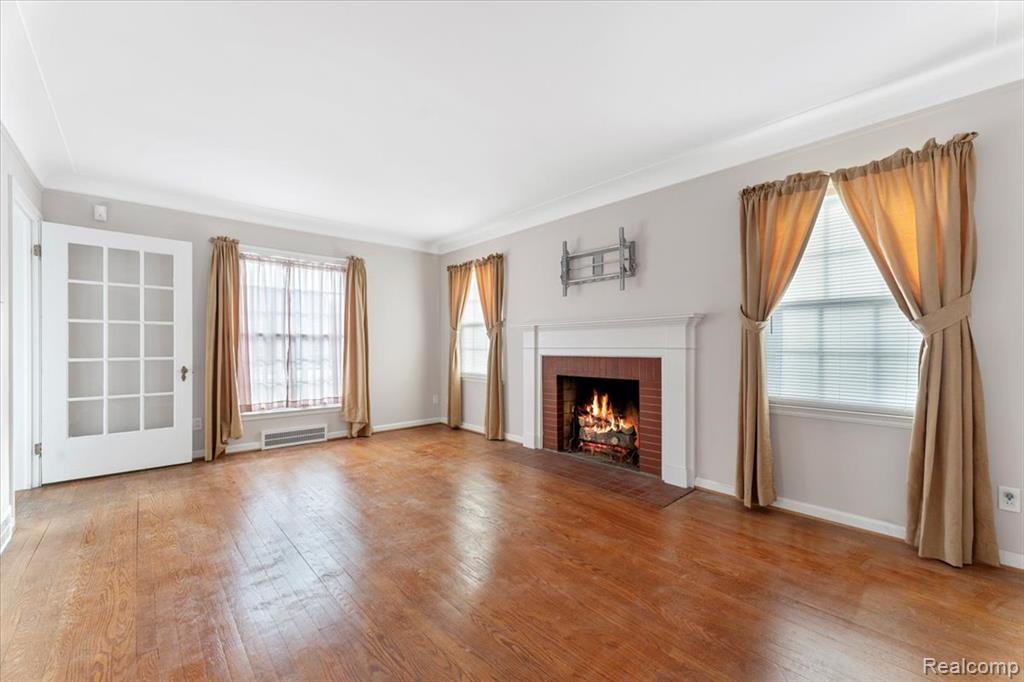 909 N Highland Street, Dearborn, MI 48128 — Photo 4