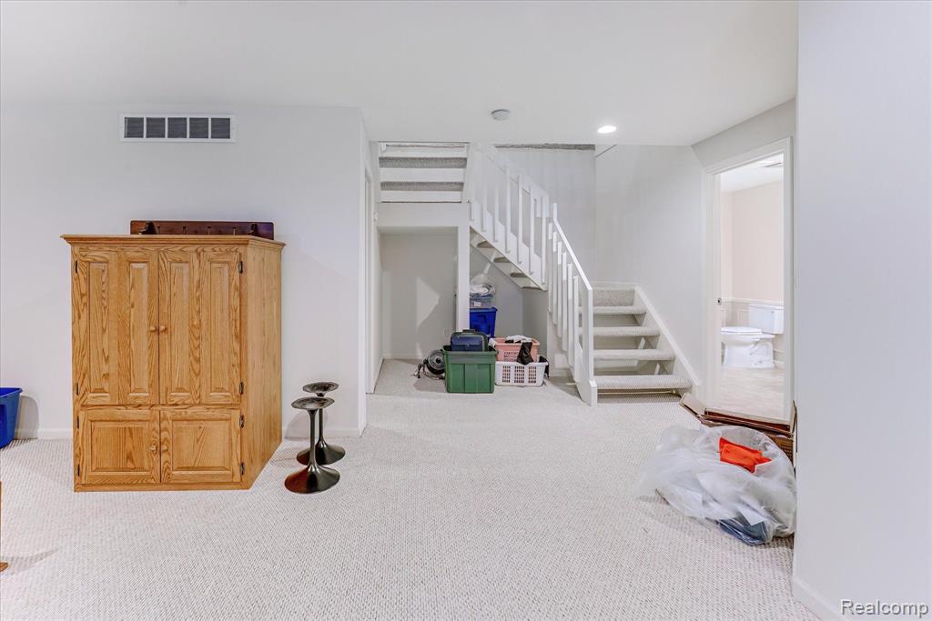 6522 SCENIC PINES, Clarkston, MI — Photo 36