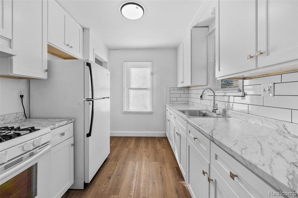 20529 Coventry Street, Highland Park, MI 48203 — Photo 10