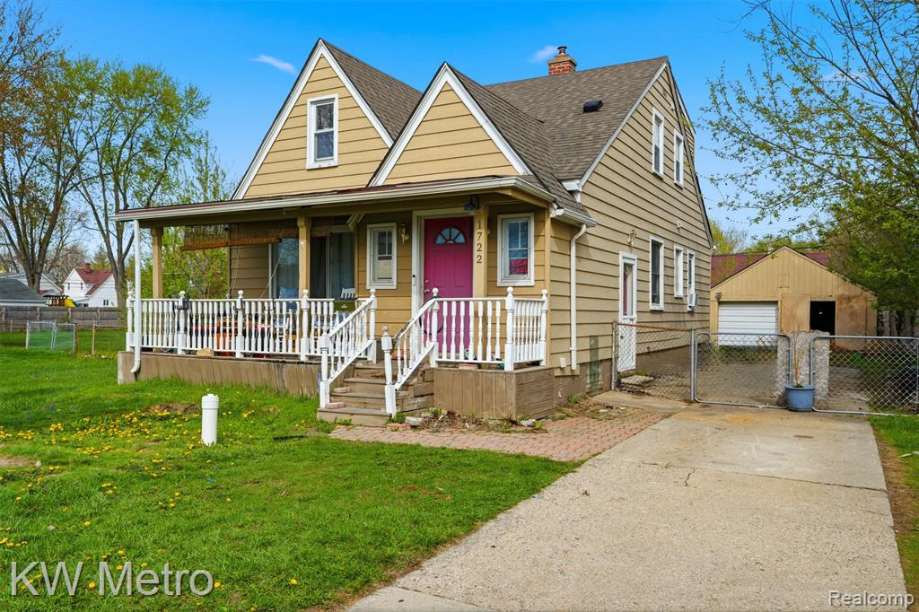 1722 Deering Street, Garden City, MI — Photo 2