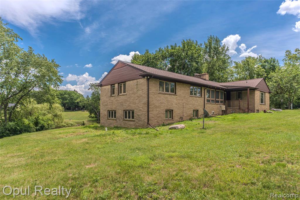 6455 Norham Road, Bloomfield Hills, MI 48301 — Photo 20