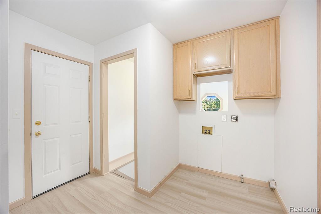 9243 Andersonville Road, Clarkston, MI — Photo 21
