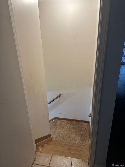 8484 Sober Road, Fowlerville, MI 48836 — Photo 17