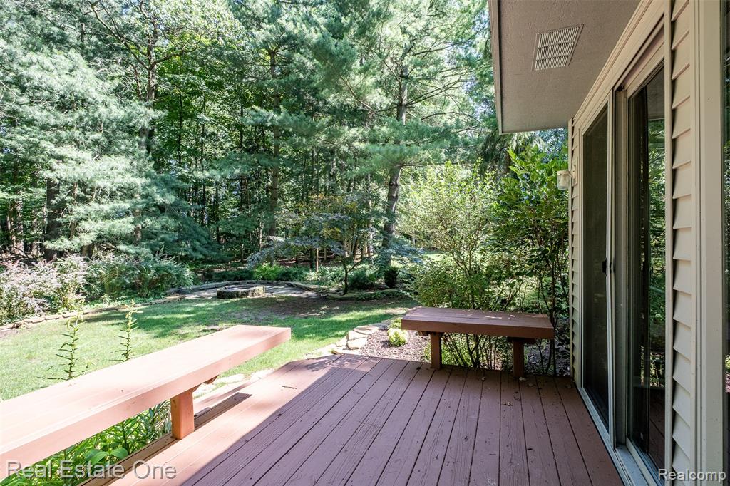 4079 Cumberland Court, Commerce Twp, MI 48390 — Photo 50