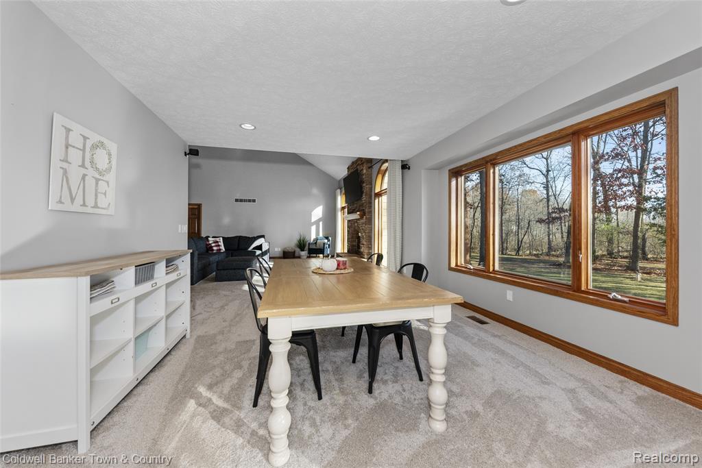 11535 Lancelot Lane, Pinckney, MI 48169 — Photo 29