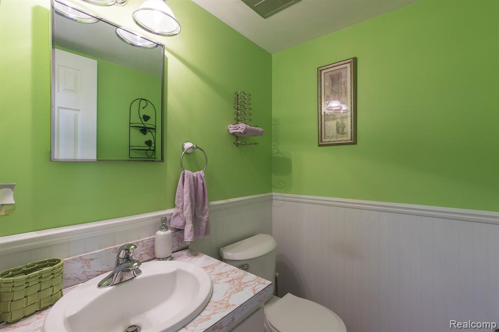 41769 ONAWAY Drive, Northville, MI 48167 — Photo 8