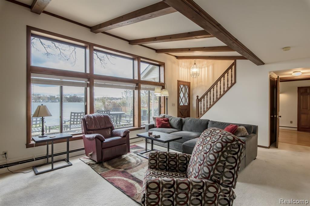 9149 LONGCROFT Drive, White Lake, MI — Photo 10