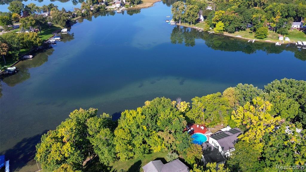 3379 Wormer Drive, Waterford, MI 48329 — Photo 35