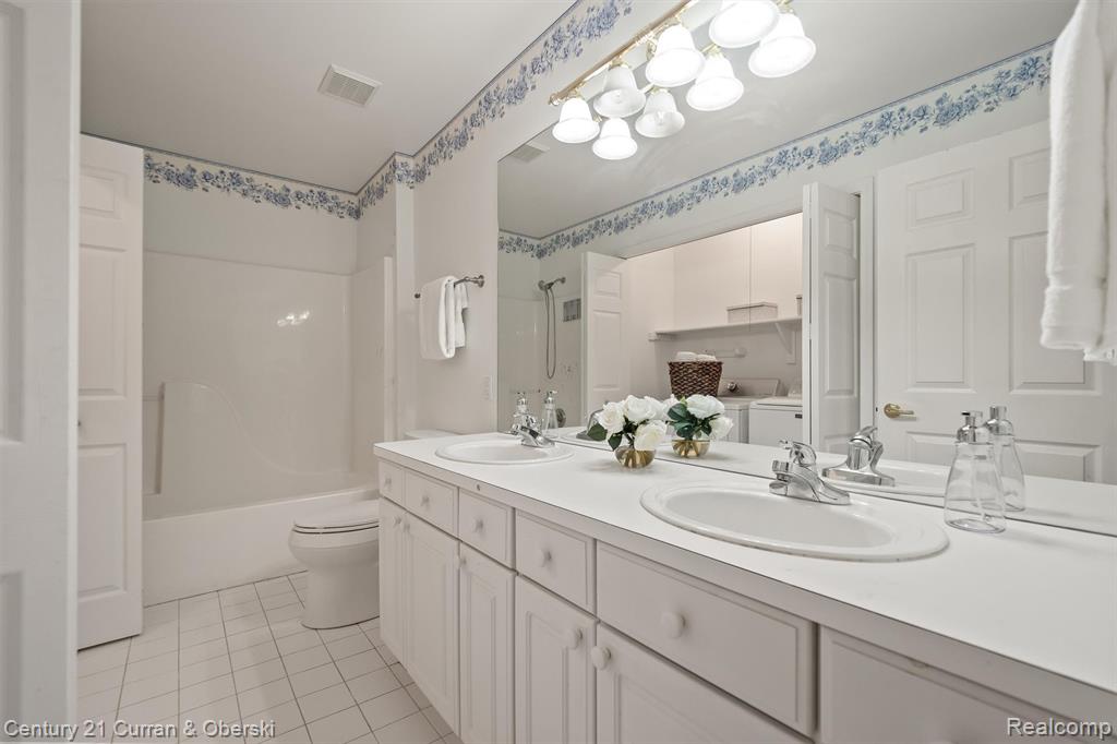 16077 Homestead Circle, 315, Northville, MI 48168 — Photo 34