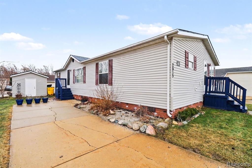 2515 Shakespeare Lane - Photo 2