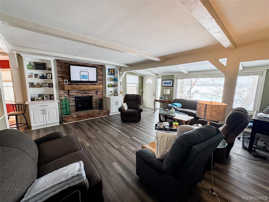 4028 Loon Lake Court, Linden, MI 48451 — Photo 4