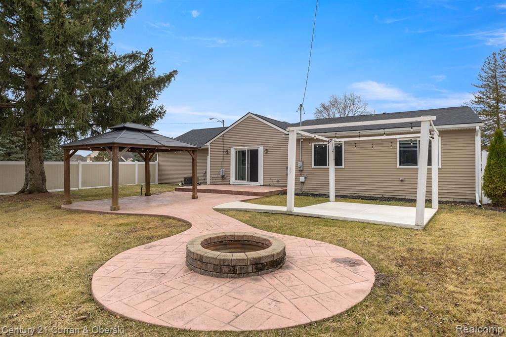 8810 BROOKLINE Avenue, Plymouth, MI 48170 — Photo 33