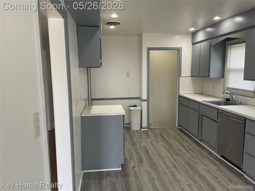 16853 Lincoln Avenue, Eastpointe, MI 48021 — Photo 3