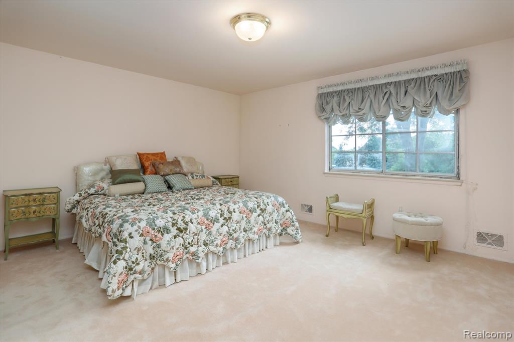 42472 Woodward Avenue, D2, Bloomfield Hills, MI 48304 — Photo 11