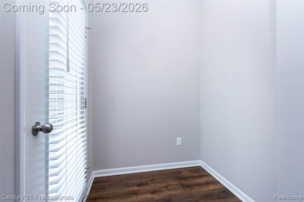 4918 TREESIDE Lane, 27, Troy, MI 48098 — Photo 13