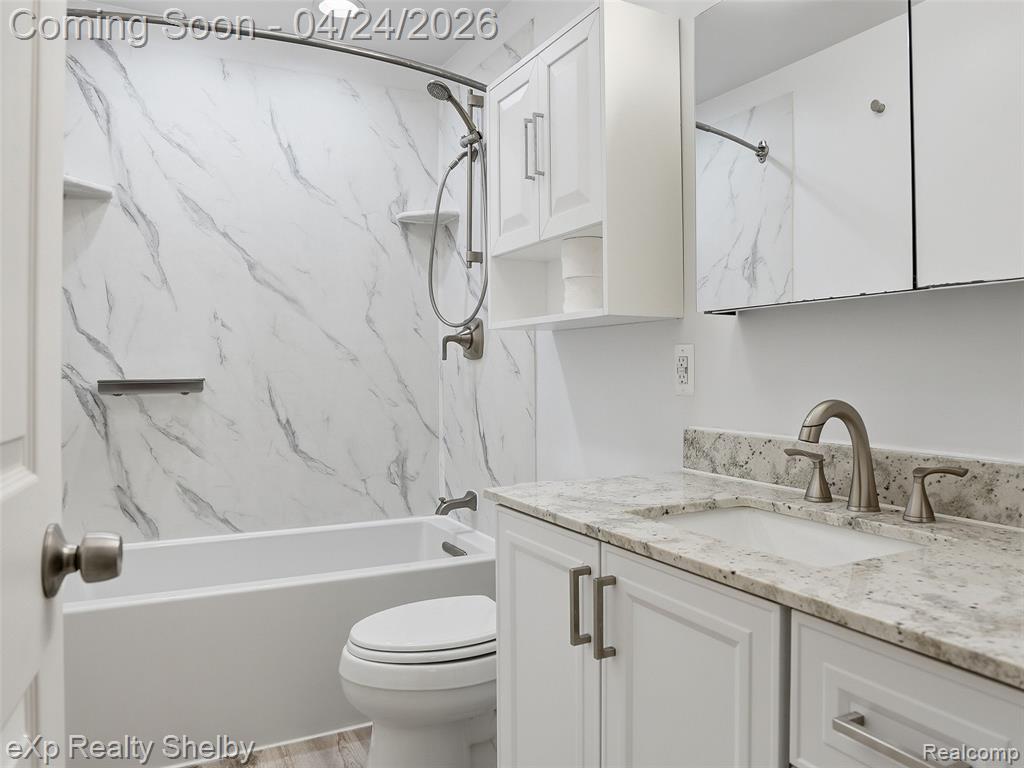 49301 Schoenherr Road, Shelby Twp, MI 48315 — Photo 25