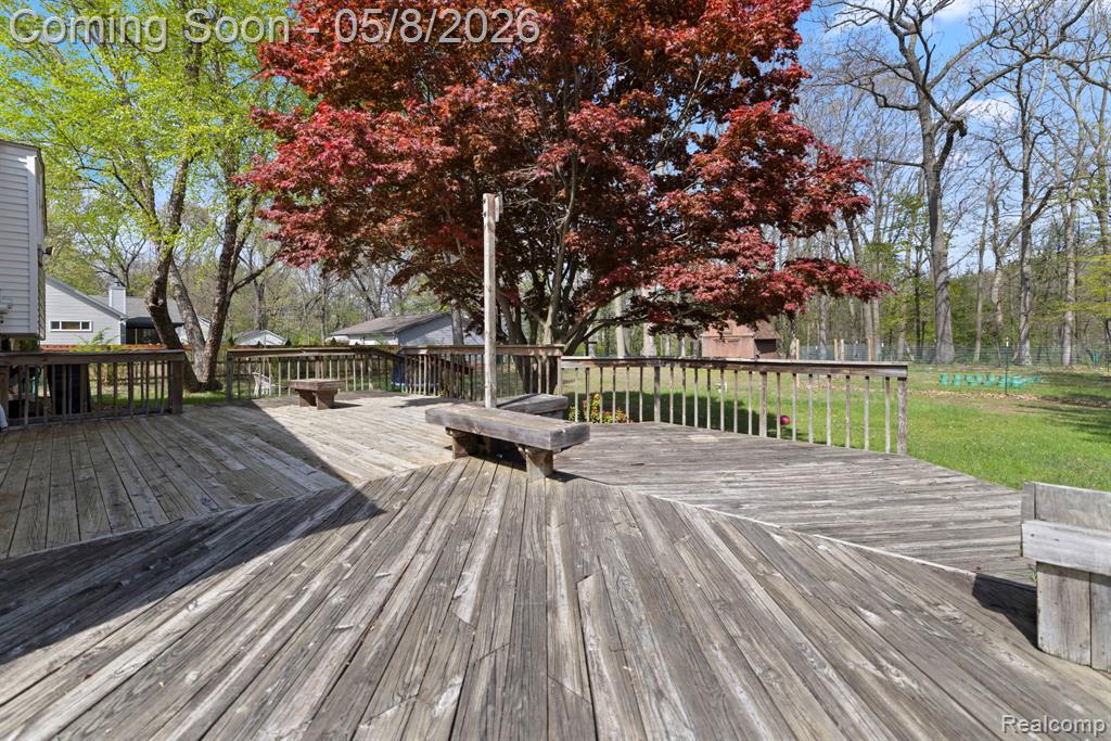 8130 Ravine Drive, Westland, MI — Photo 37