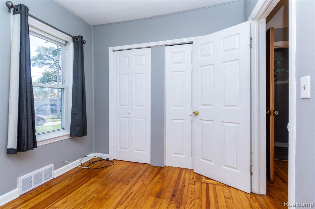 7481 Gerald Avenue, Warren, MI 48092 — Photo 18